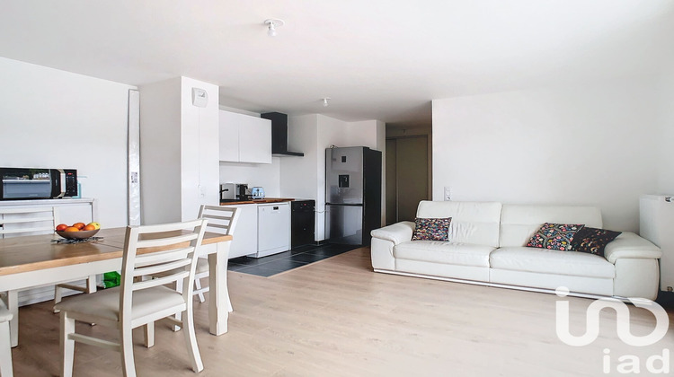 Ma-Cabane - Vente Appartement Saint-Cyr-l\'École, 75 m²